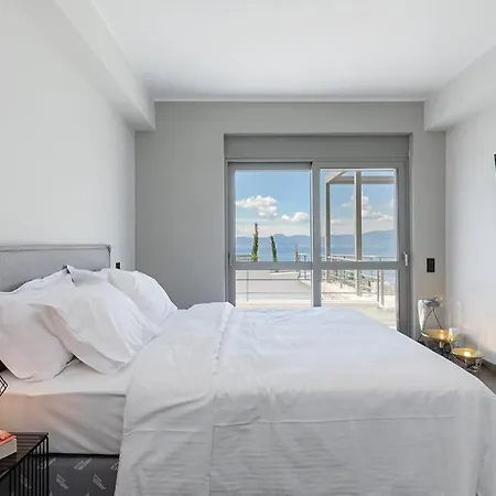 Theologos * Θεολόγος